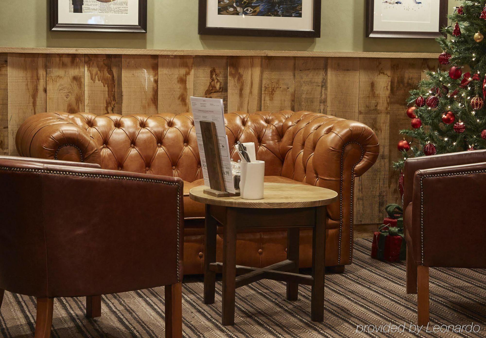 Swan Hotel By Greene King Inns อัลตัน ภายนอก รูปภาพ