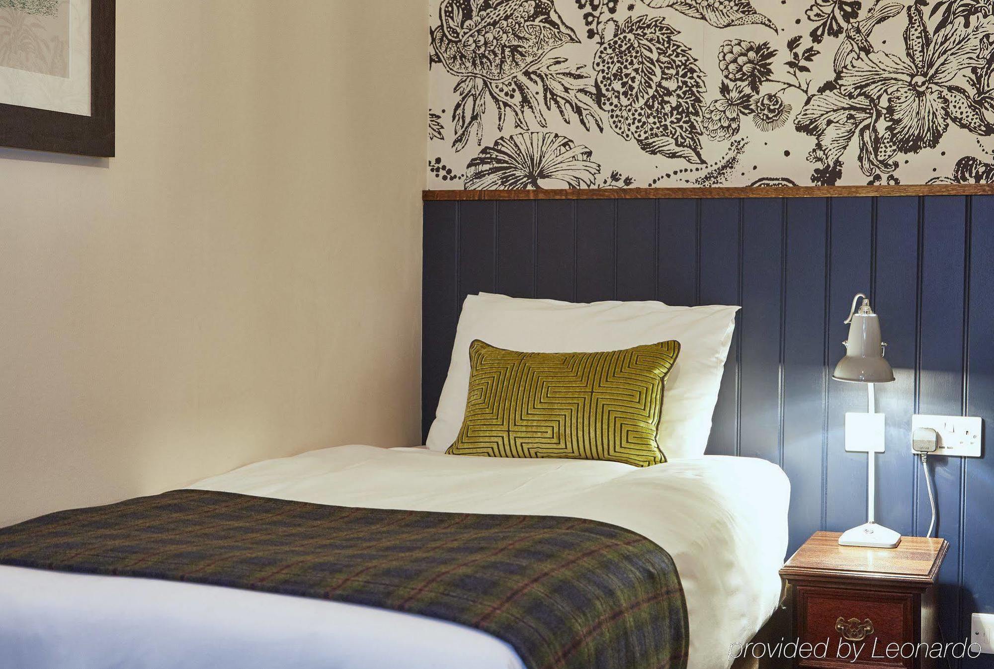 Swan Hotel By Greene King Inns อัลตัน ภายนอก รูปภาพ