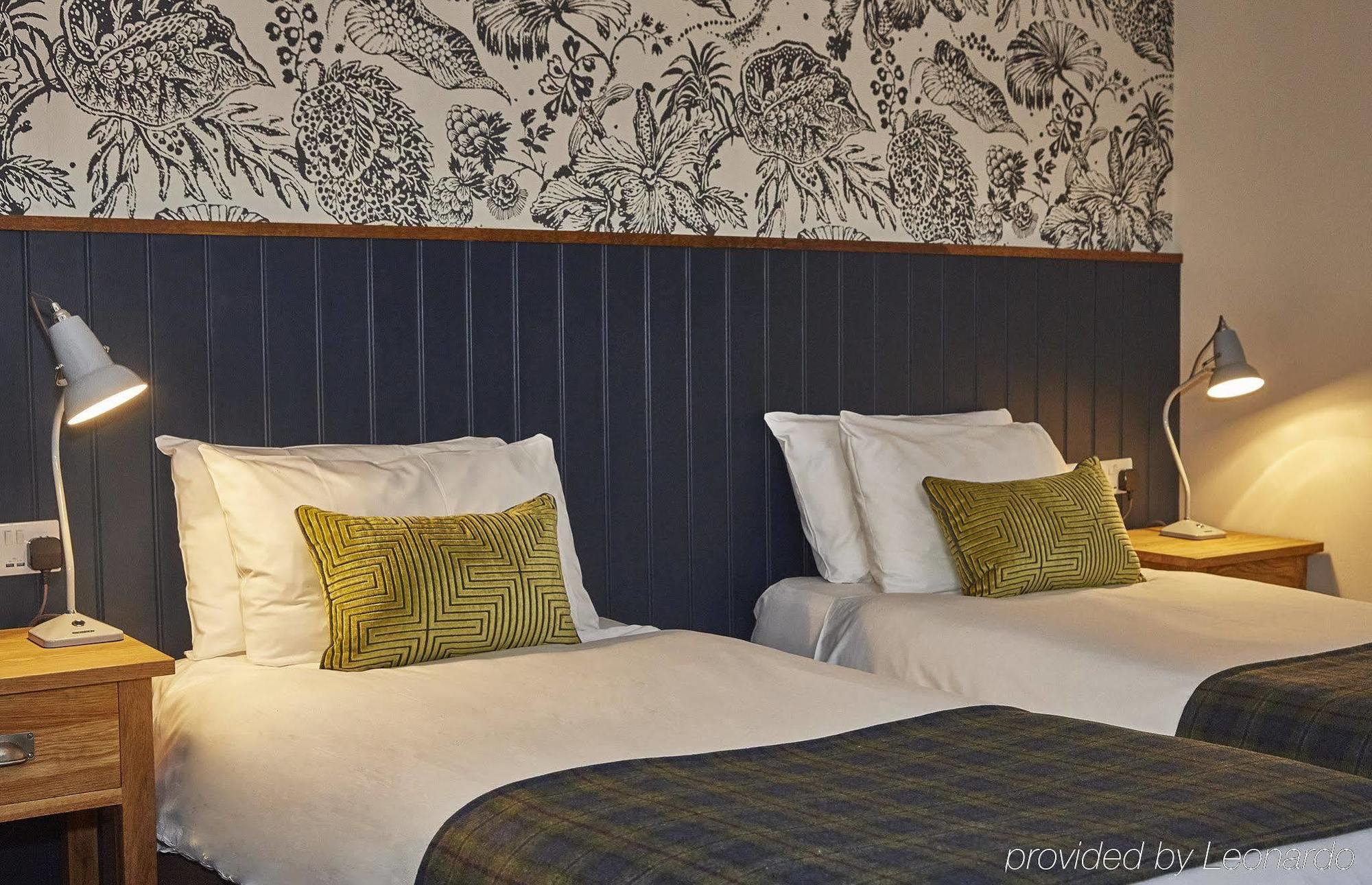 Swan Hotel By Greene King Inns อัลตัน ภายนอก รูปภาพ