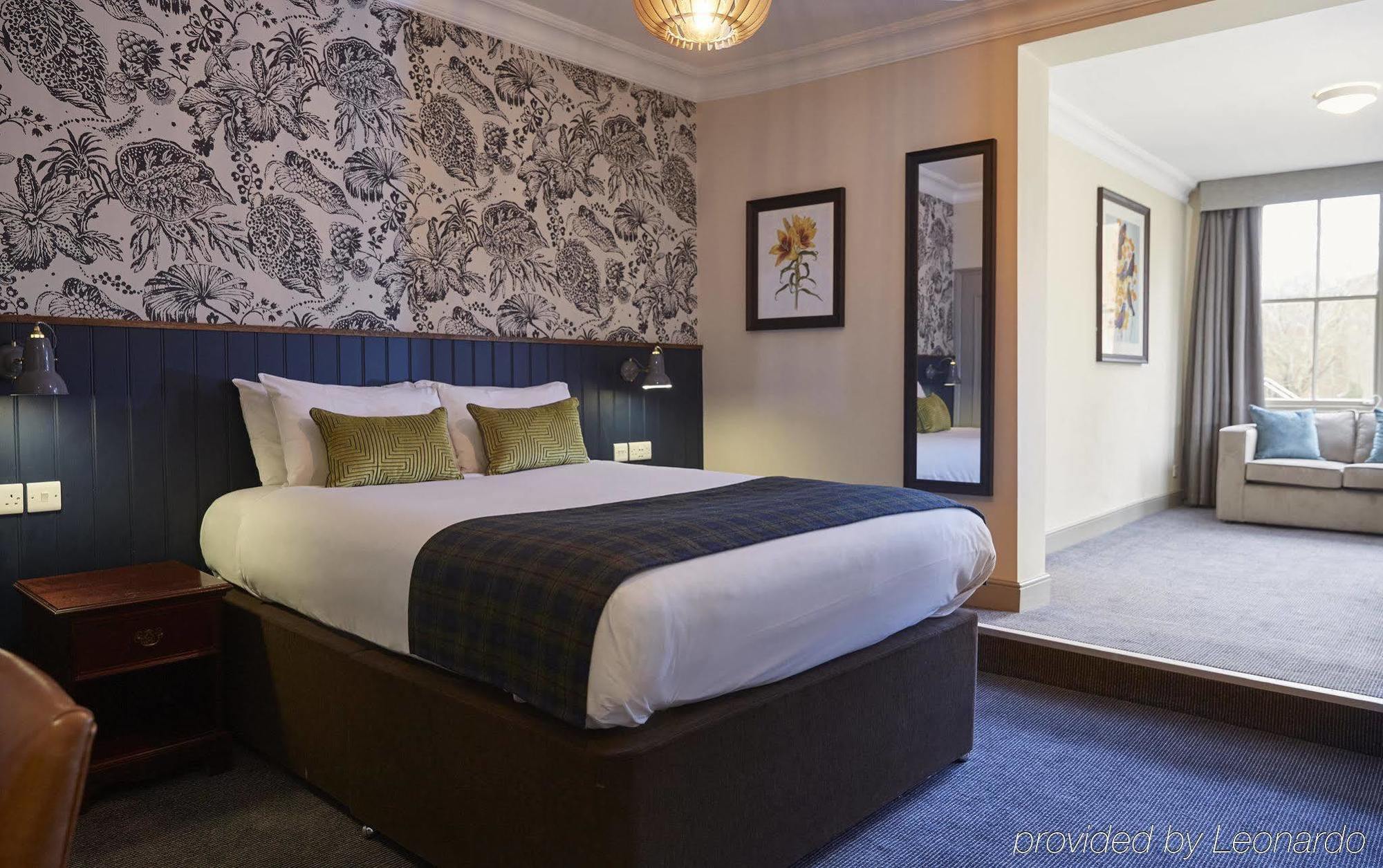Swan Hotel By Greene King Inns อัลตัน ภายนอก รูปภาพ