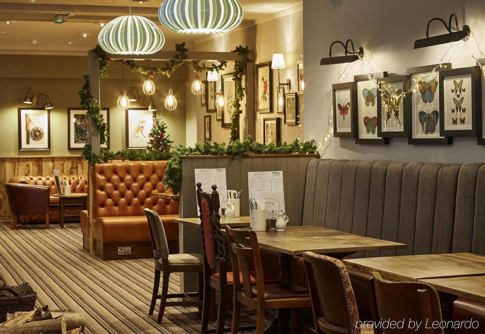 Swan Hotel By Greene King Inns อัลตัน ภายนอก รูปภาพ